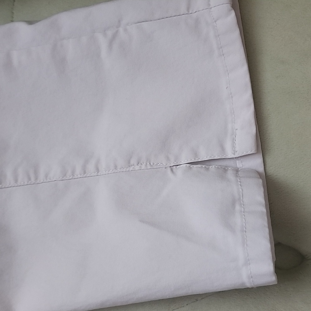 Capris - Picture 4 of 8